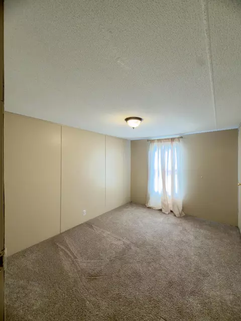 Bedroom - 167 Hightower Rd, Bean Station, TN 37708 photo 2 of 4