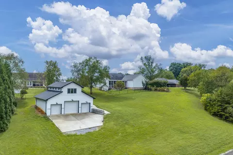 795 Constitution Dr, Jefferson City, TN 37760