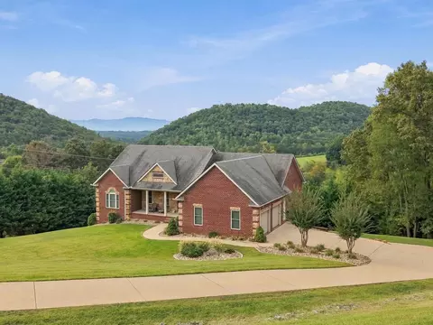 323 Independence Dr, Jefferson City, TN 37760