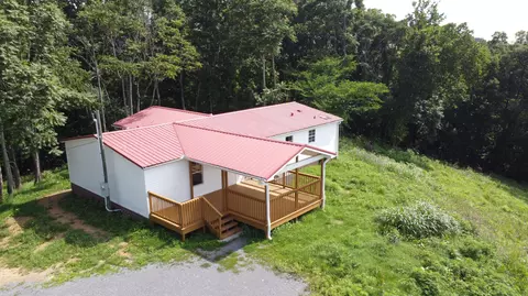 3583 Hardy Rd, Morristown, TN 37813