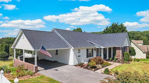 Exterior - 8016 S Pointe Dr, Talbott, TN 37877 photo 11 of 24