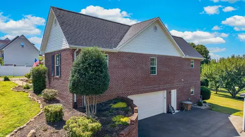 Exterior - 8016 S Pointe Dr, Talbott, TN 37877 photo 3 of 24