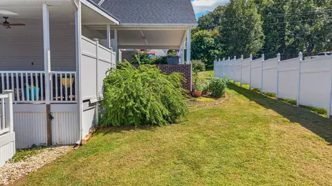 Exterior - 8016 S Pointe Dr, Talbott, TN 37877 photo 18 of 24