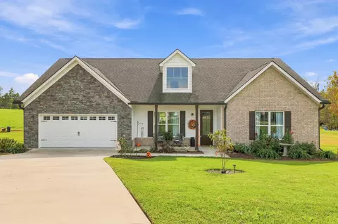 654 Running Brook Dr, Strawberry Plains, TN 37871