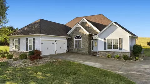 5563 Winesap Way, Russellville, TN 37860