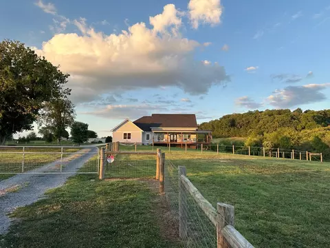 2306 Three Springs Rd, Russellville, TN 37860