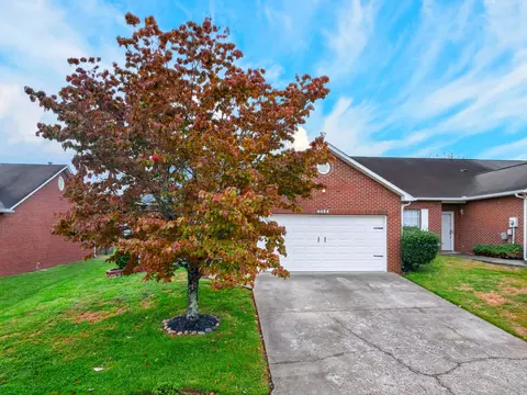 4454 Broadmeadow Way, Knoxville, TN 37912