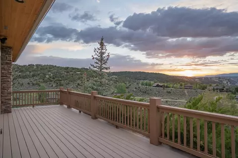 516 Harrier Cir, Eagle, CO 81631 photo 2