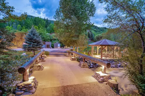 9273 Brush Creek Rd, Eagle, CO 81631 photo 3
