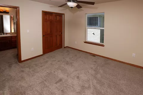 186 Ewing St, Eagle, CO 81631 photo 9