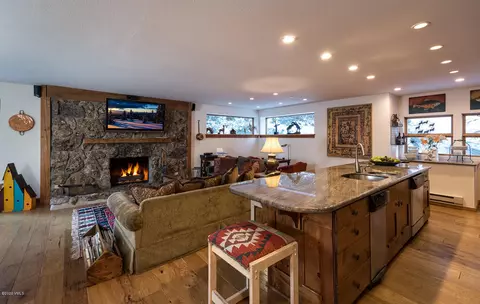 600 Vail Valley Dr #E 8, Vail, CO 81657 photo 4