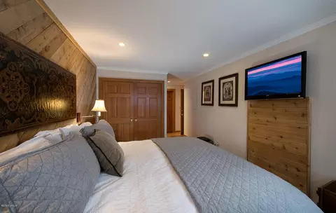 600 Vail Valley Dr #E 8, Vail, CO 81657 photo 15