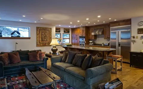 600 Vail Valley Dr #E 8, Vail, CO 81657 photo 3