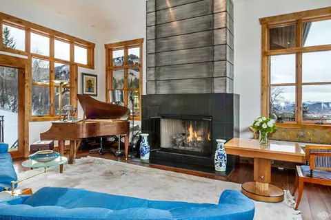 589 Eagle Dr, Avon, CO 81620 photo 4