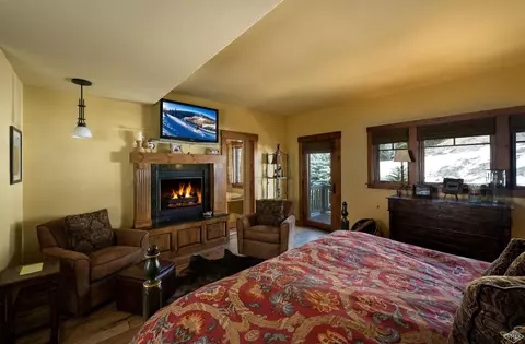434 Cresta Rd, Edwards, CO 81632 photo 4