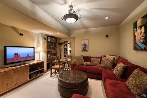 434 Cresta Rd, Edwards, CO 81632 photo 10