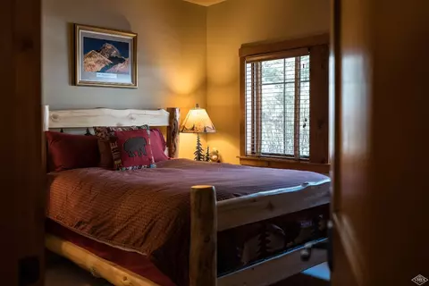 434 Cresta Rd, Edwards, CO 81632 photo 13