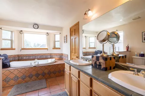 266 Ring Nck, Eagle, CO 81631 photo 8