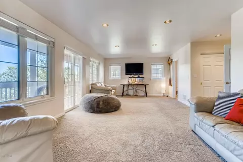 122 Ring Nck, Eagle, CO 81631 photo 13