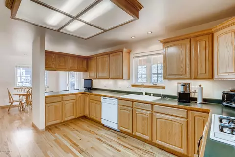 122 Ring Nck, Eagle, CO 81631 photo 9