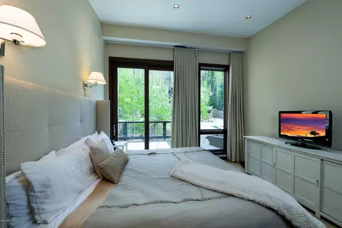 745 Forest Rd #B, Vail, CO 81657 photo 10