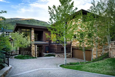 745 Forest Rd #B, Vail, CO 81657 photo 3