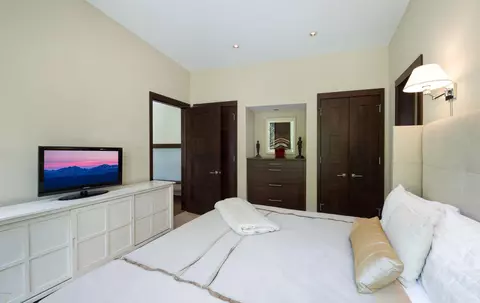 745 Forest Rd #B, Vail, CO 81657 photo 11