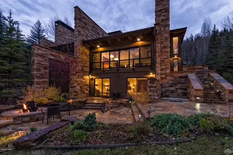 745 Forest Rd #B, Vail, CO 81657 photo 2