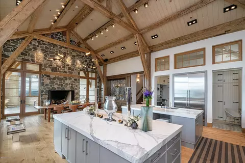 587 Paintbrush, Avon, CO 81620 photo 12