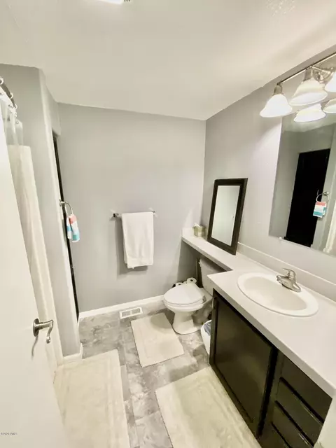 102 Brook Trout Loop, Gypsum, CO 81637 photo 10