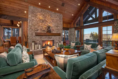 2916 Daybreak Rdg, Avon, CO 81620 photo 2