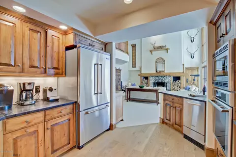 100 E Thomas Pl #R-8, Beaver Creek, CO 81620 photo 12