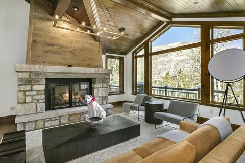 185 Forest Rd, Vail, CO 81657 photo 4