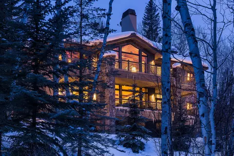 185 Forest Rd, Vail, CO 81657 photo 1