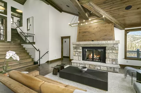 185 Forest Rd, Vail, CO 81657 photo 24