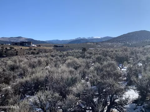2272 E Haystacker Dr, Eagle, CO 81631 photo 2