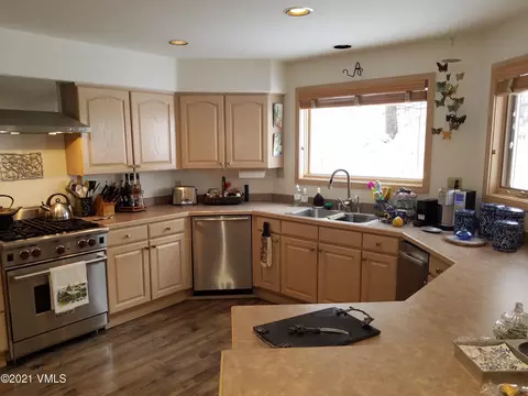 770 Potato Patch Dr #H, Vail, CO 81657 photo 4