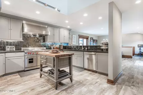 946 Eagle #E, Avon, CO 81620 photo 9