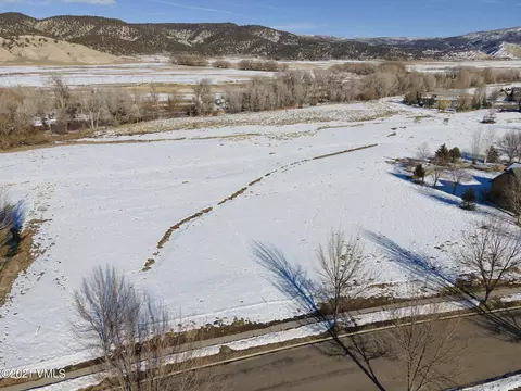 102 Robins Egg Ln, Eagle, CO 81631 photo 3