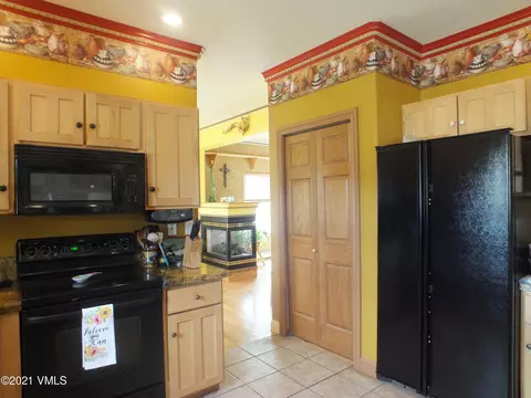 141 Pinion, Eagle, CO 81631 photo 12