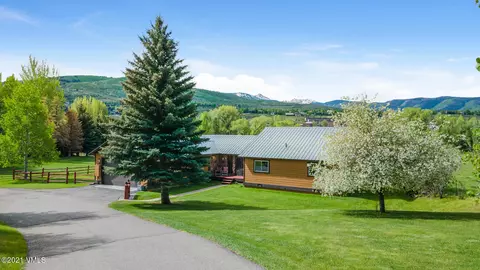 385 Edwards Access Rd, Edwards, CO 81632 photo 2