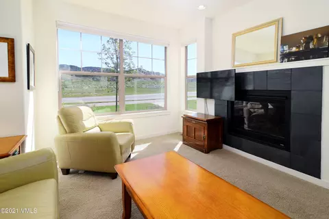 1689 Montgomerie Cir, Eagle, CO 81631 photo 2