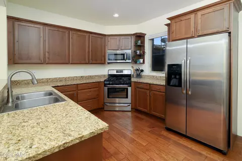 1689 Montgomerie Cir, Eagle, CO 81631 photo 10