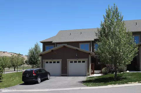 1689 Montgomerie Cir, Eagle, CO 81631 photo 1