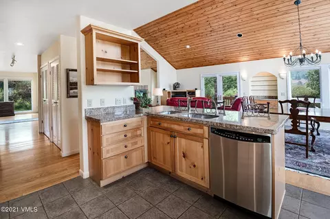 683 Eagle Crest Rd, Edwards, CO 81632 photo 17