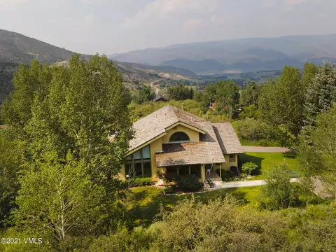 683 Eagle Crest Rd, Edwards, CO 81632 photo 3