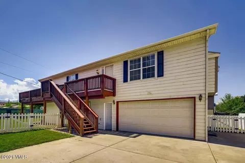 800 Castle Dr, Eagle, CO 81631 photo 1