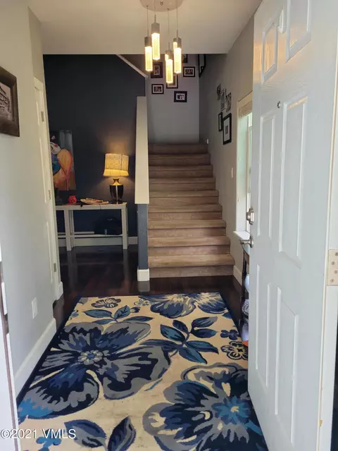 859 Second St, Eagle, CO 81631 photo 2