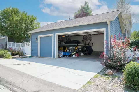 989 Sylvan Lake Rd, Eagle, CO 81631 photo 4