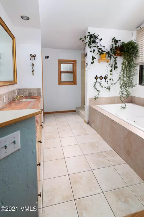 3 Arts Ct, Eagle, CO 81631 photo 9